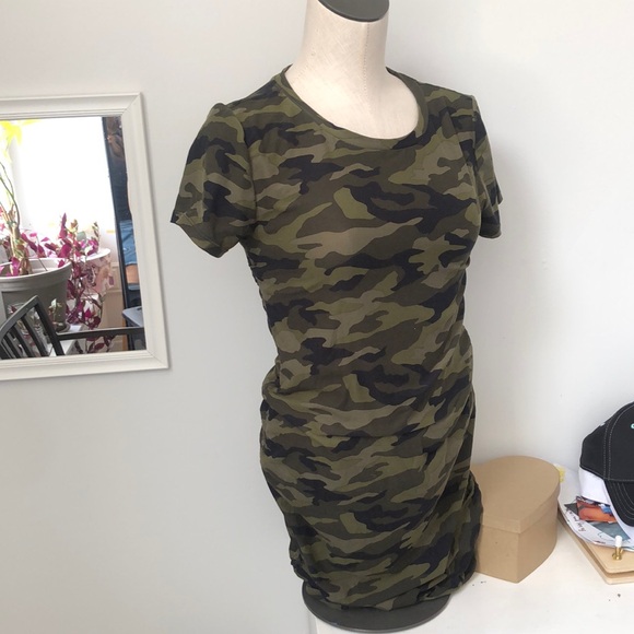 Dresses & Skirts - Soft Casual Camo Spandex Dress